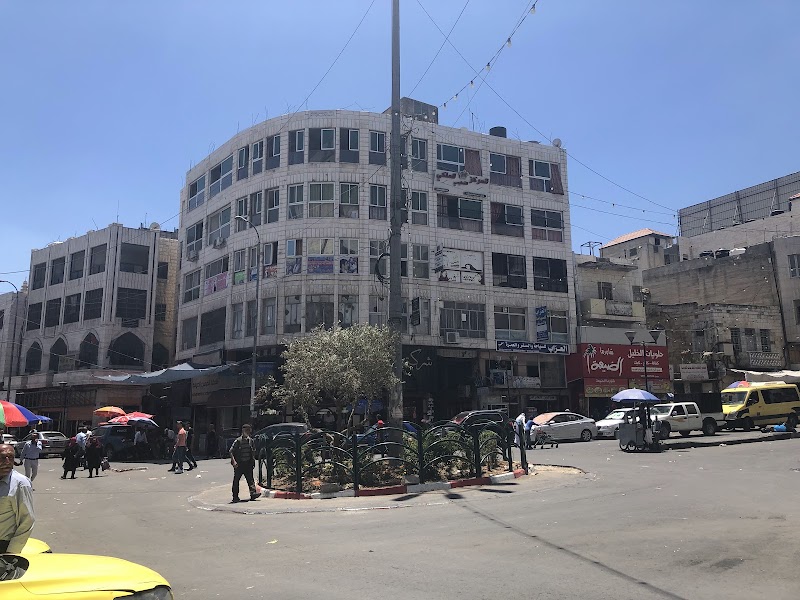 إتش 2 هوستيل هبرون 6