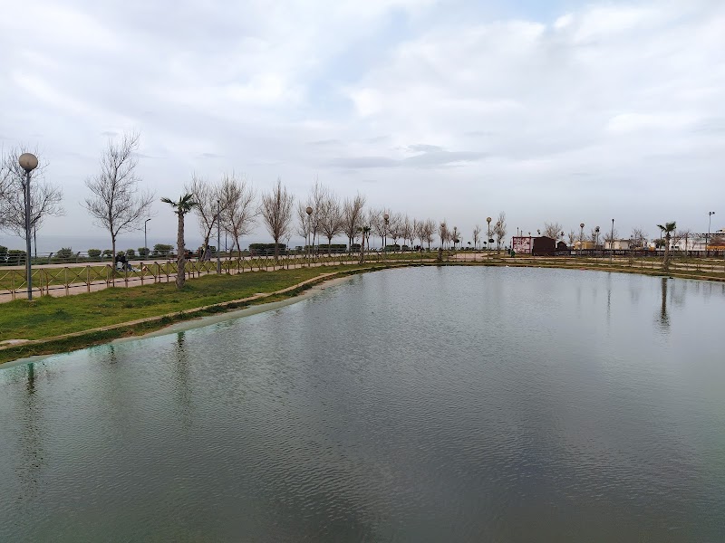 حديقة البحر الأبيض المتوسط عقيد لطفي