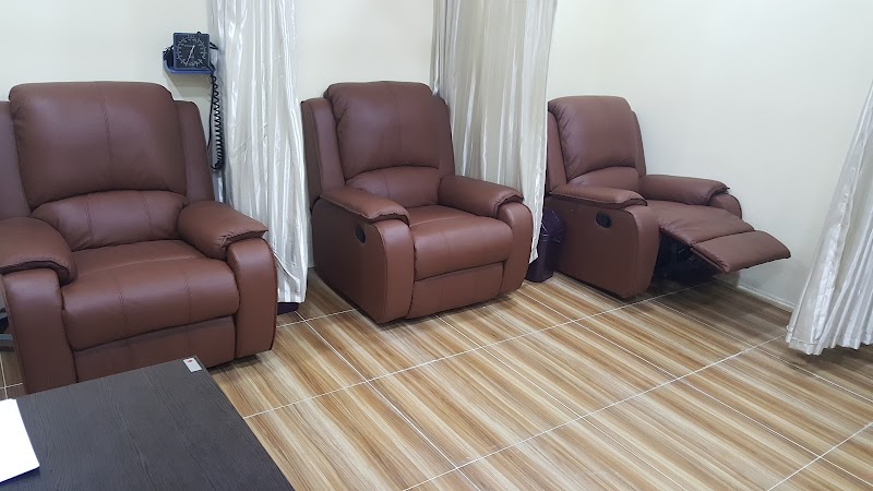 عيادات و مركز الصفا الطبي 3