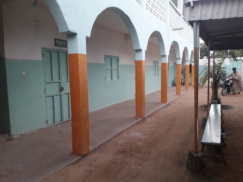 جامعة إفريقيا للإدارة والابتكار