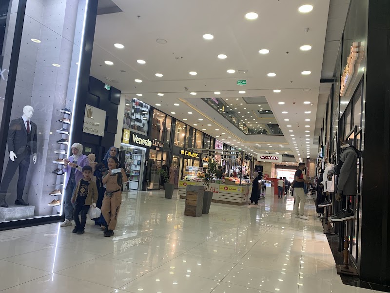 مركز الهيبرون 7