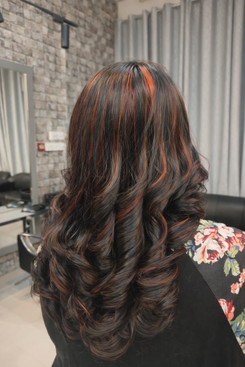 صالون مَهْرَا للسيدات