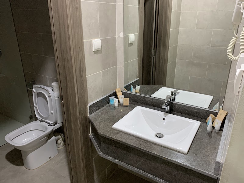 فندق غروب الشمس 4