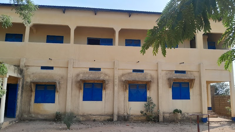 جامعة موندou 4