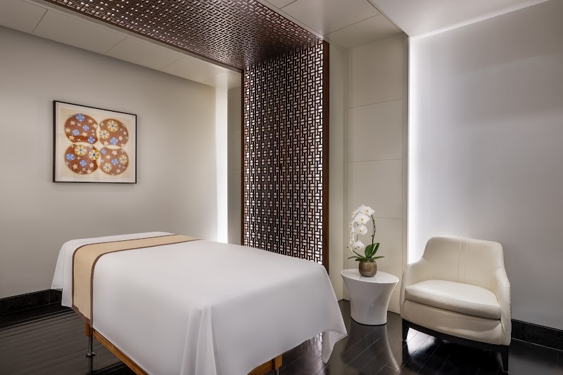 فندق فور سيزونز أبو ظبي في جزيرة المارية 2