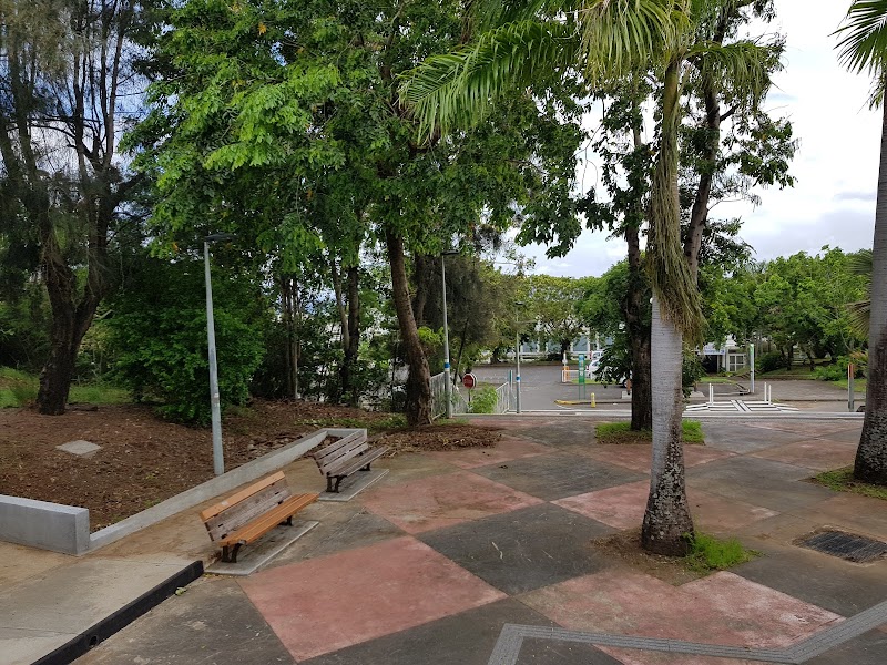 جامعة لا ريونيون