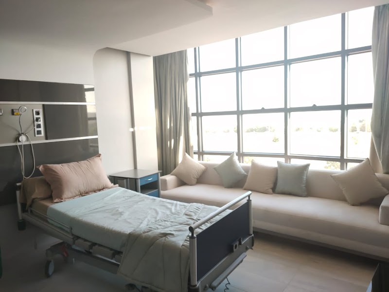 عيادة دولية 4