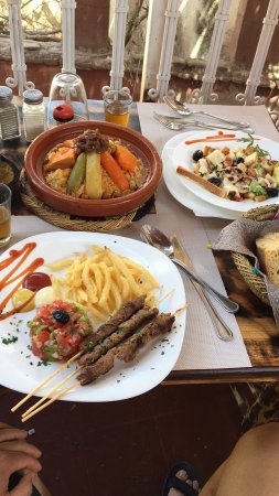 مطبخ المكونات المحلية 2