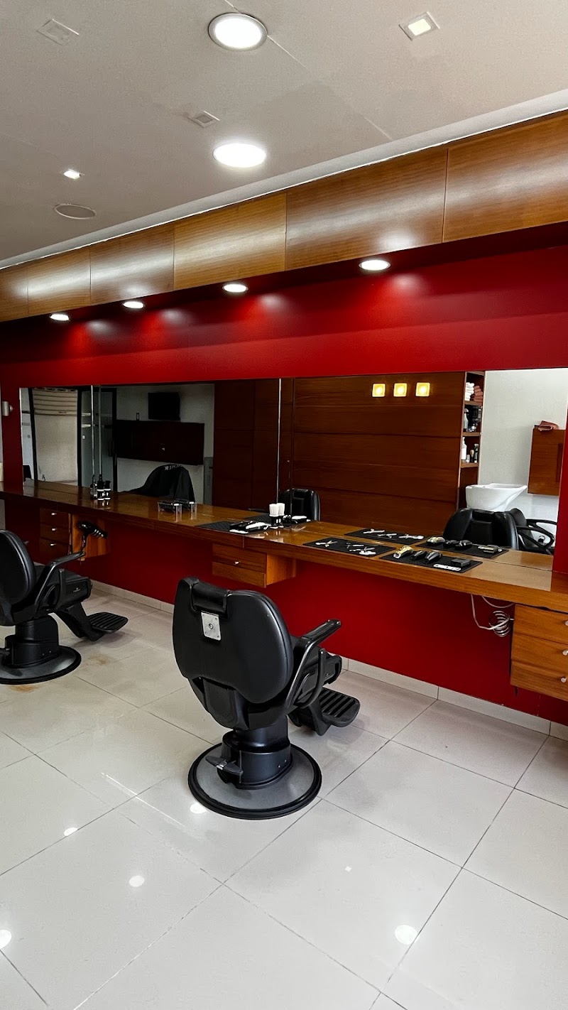 حلاق ساركيس عبدالله