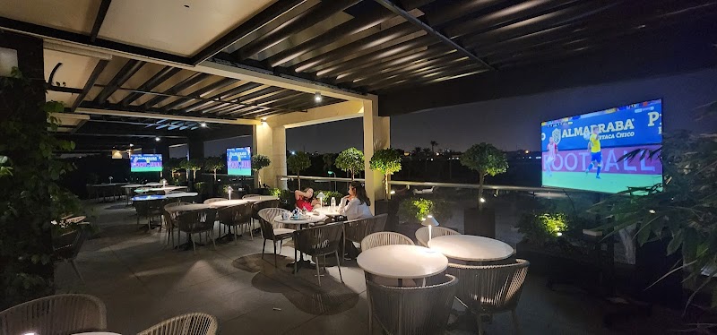 مطعم هما الإيراني