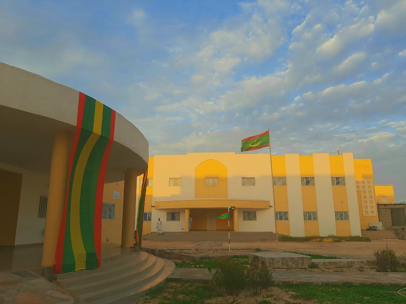 المعهد العالي المهني للغات والترجمة والترجمة الفورية