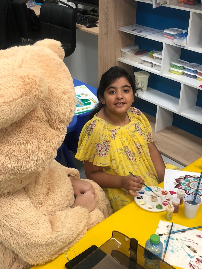 مستشفى الملك حمد الجامعي ميكرو سكول 4