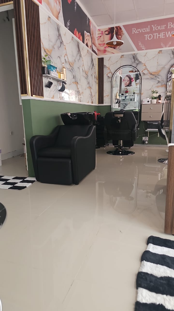 𝐇𝐈𝐉𝐀𝐁𝐈 صالون سيدات | رأس الخيمة | 4