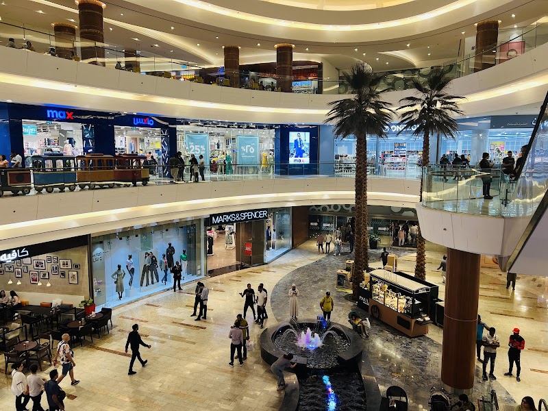 ماركس آند سبنسر 2