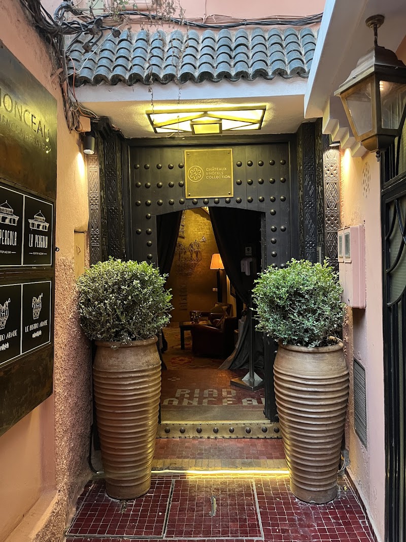 البيرغولا والبسترو العربي