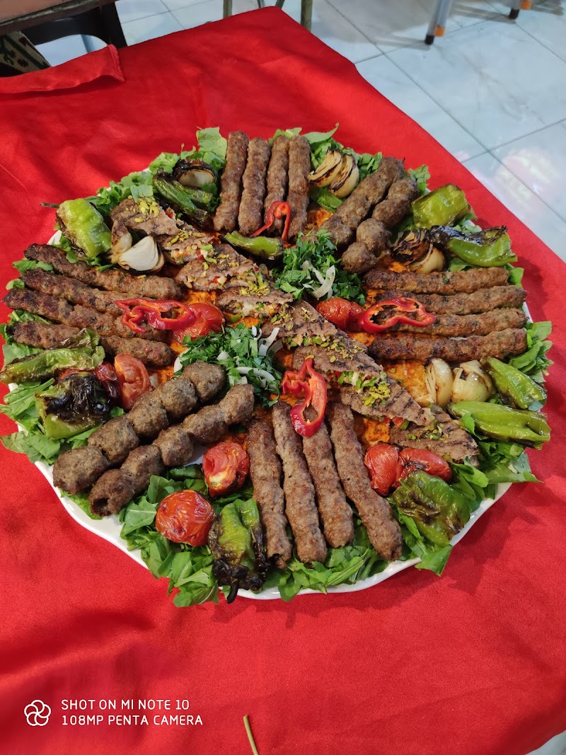 مطعم القمة 2