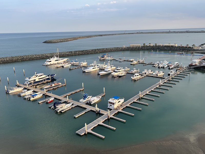 نادي الفجيرة الدولي للرياضات البحرية 2