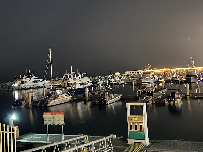 نادي الفجيرة الدولي للرياضات البحرية 4