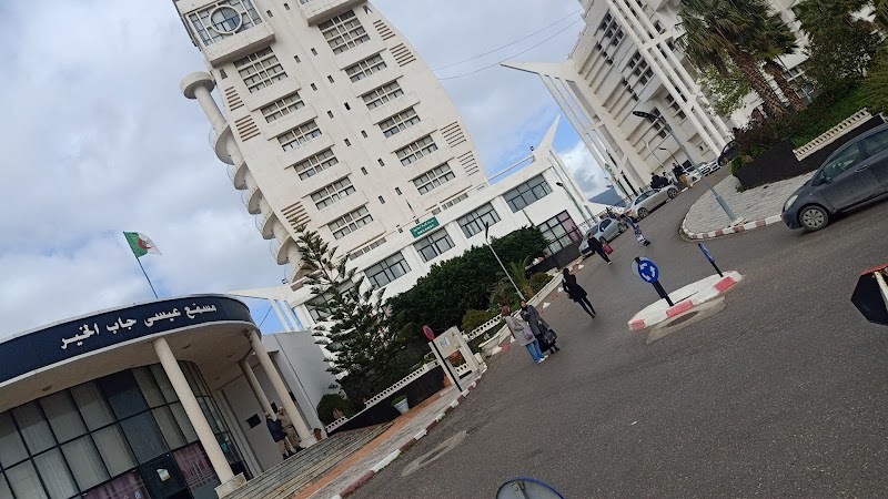 كلية الحقوق والعلوم السياسية عنابة 2