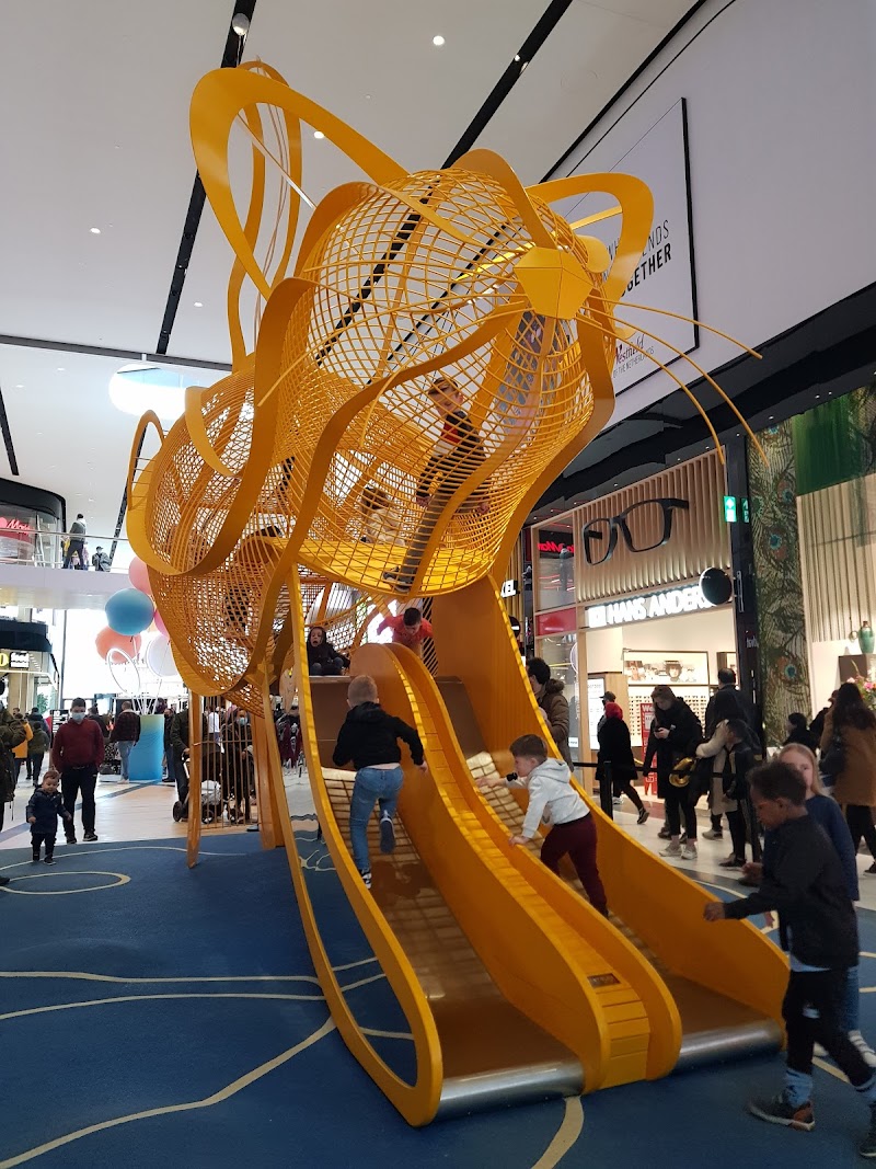 فيستفيلد مول 4