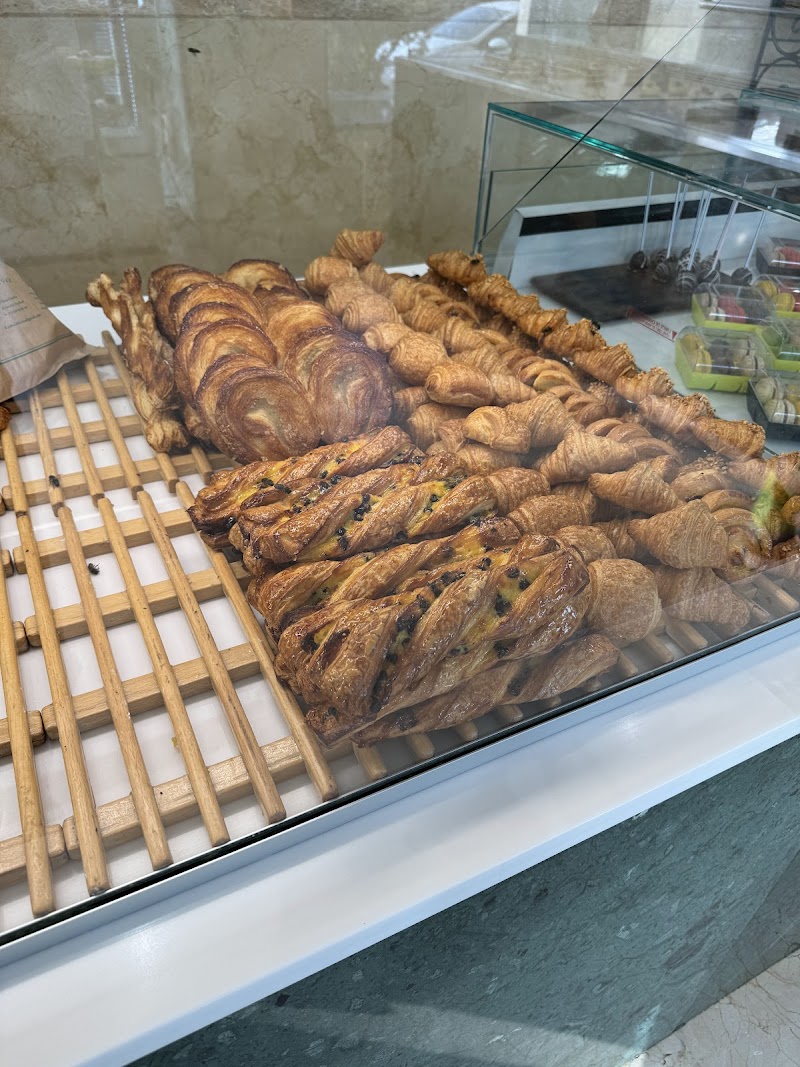 الإيطالية 3