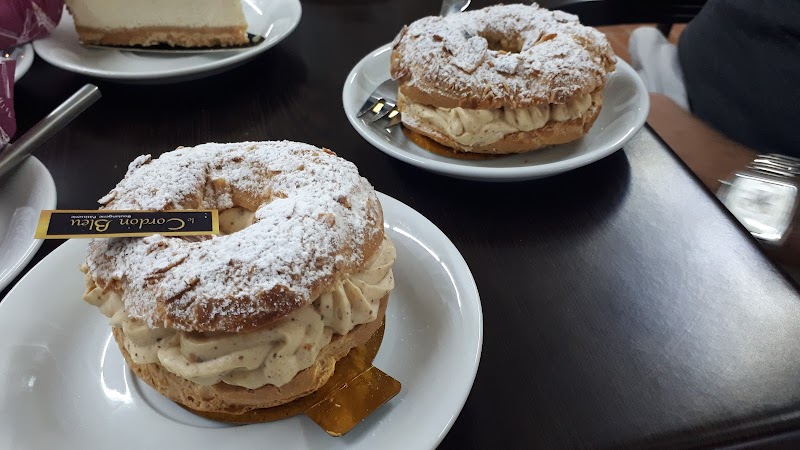 مخابز لو كوردون بلو