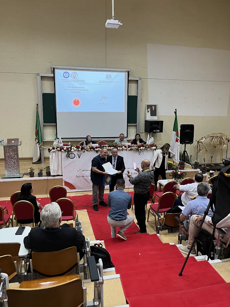 معهد العلوم البيطرية الاخوة منتوري 4