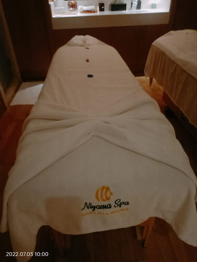 نيما سبا - قرب مول الإمارات البرشاء 4