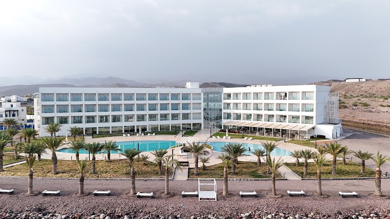 منتجع غديلة تاجر