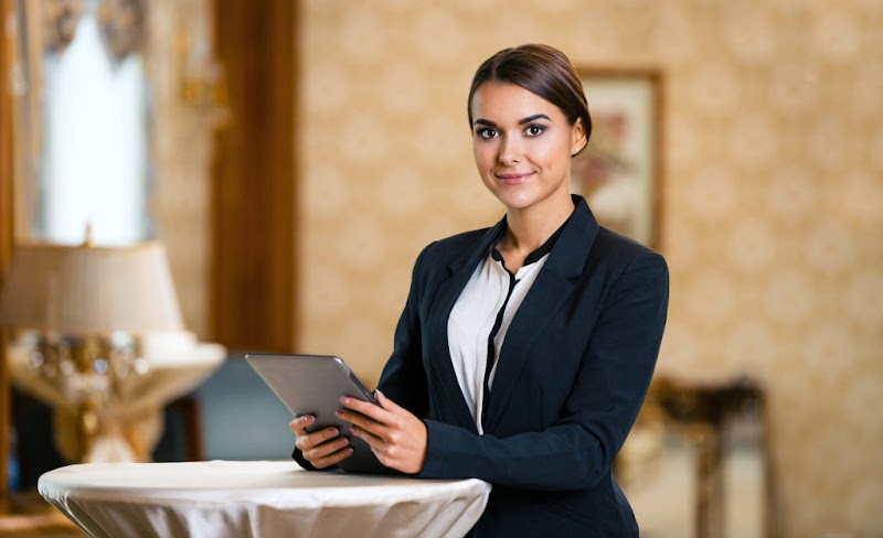 أكاديمية إيسارك الخاصة 4