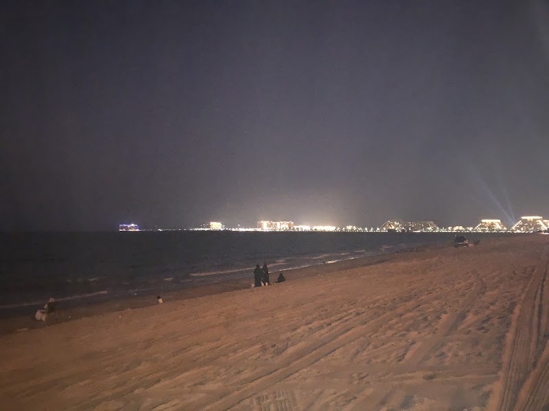 شاطئ ام القيوين 4