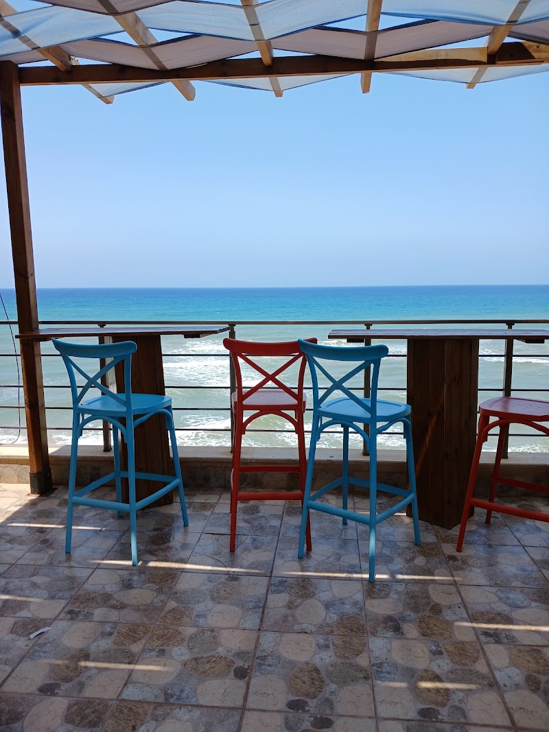 مقهى الجرف و مطعم