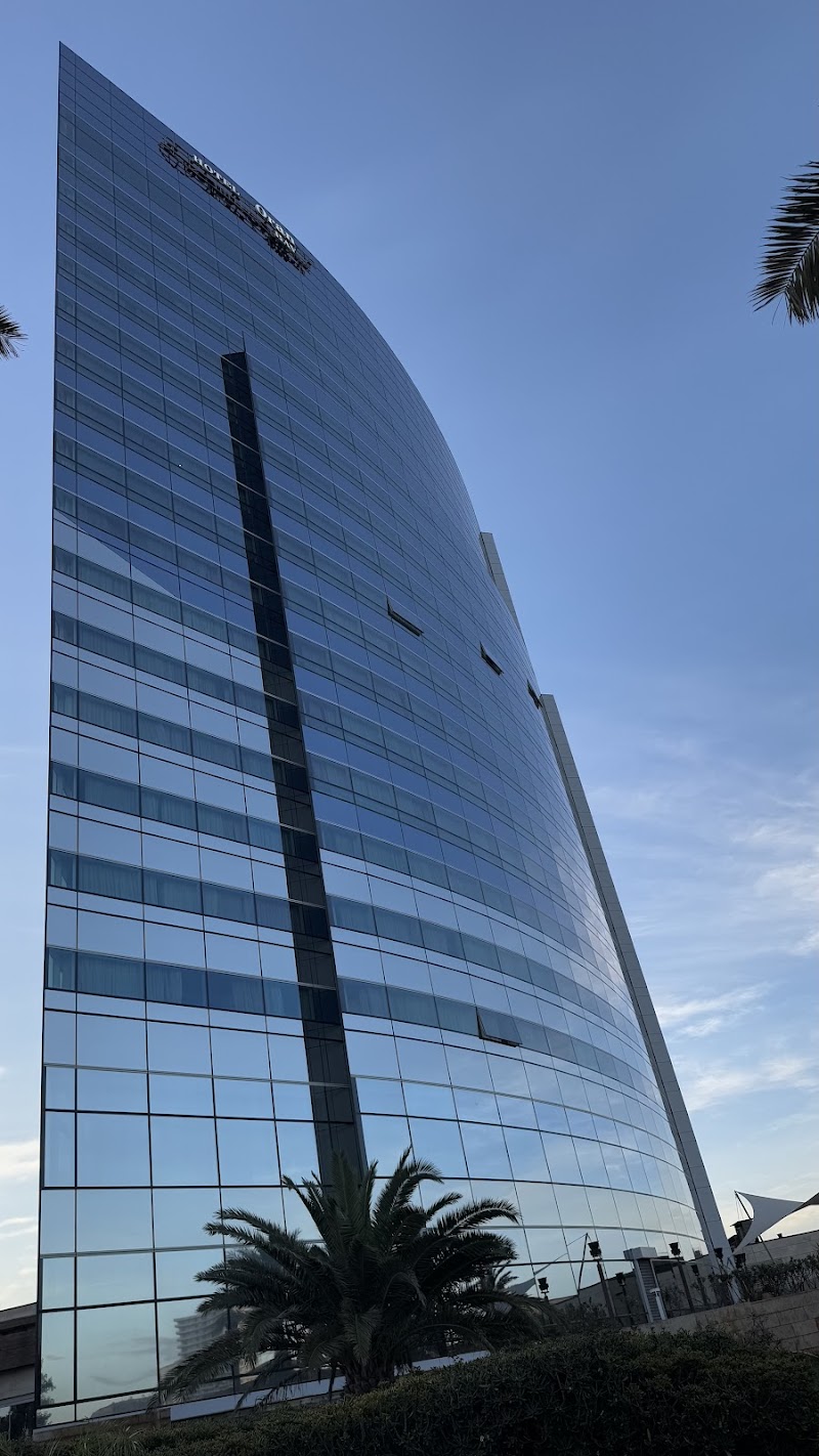 نادي أرينا 2