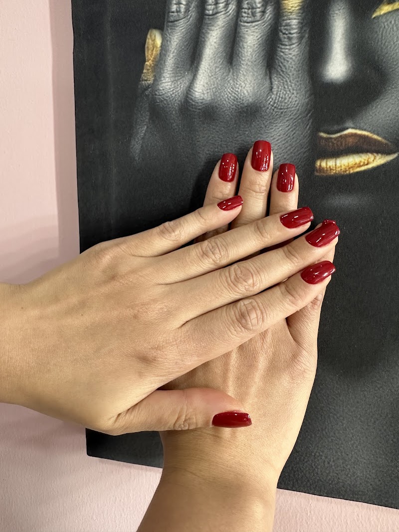 صالون بينك مي أب للجمال قطر