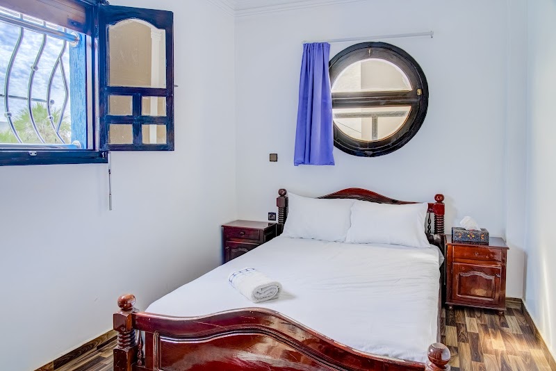 بيت ركوب الأمواج ديناصور أنزا 4