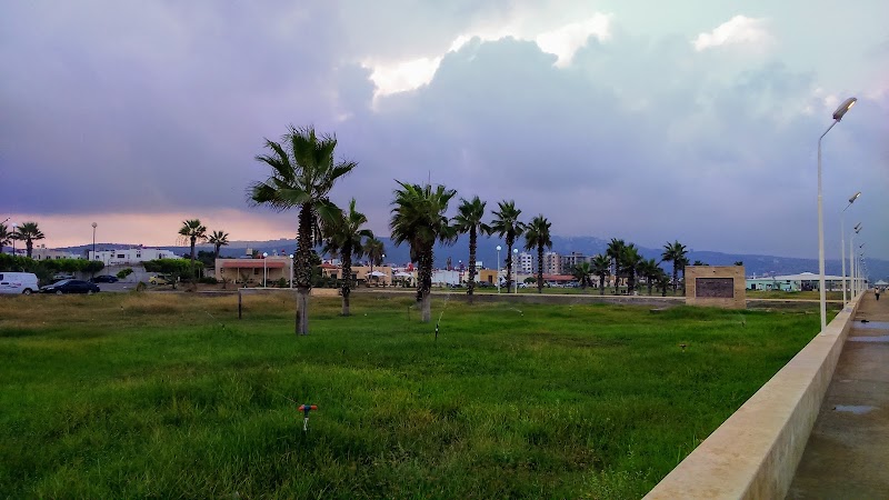 شاطئ الرمال الذهبية 2