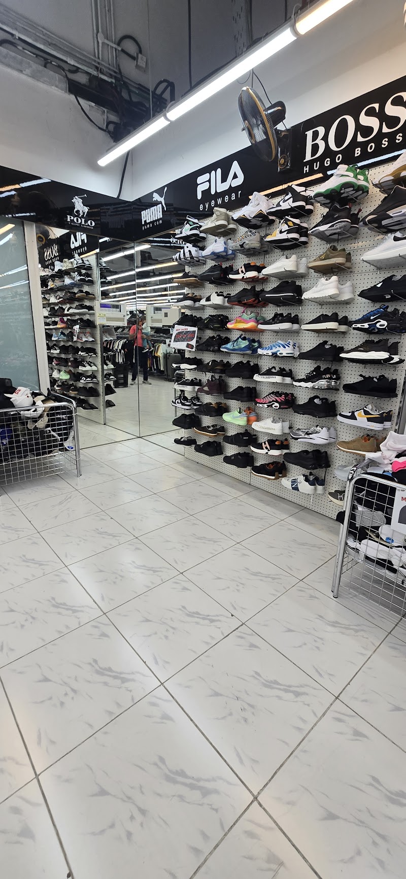 كراكيب آوتلت - رأس الخيمة 2