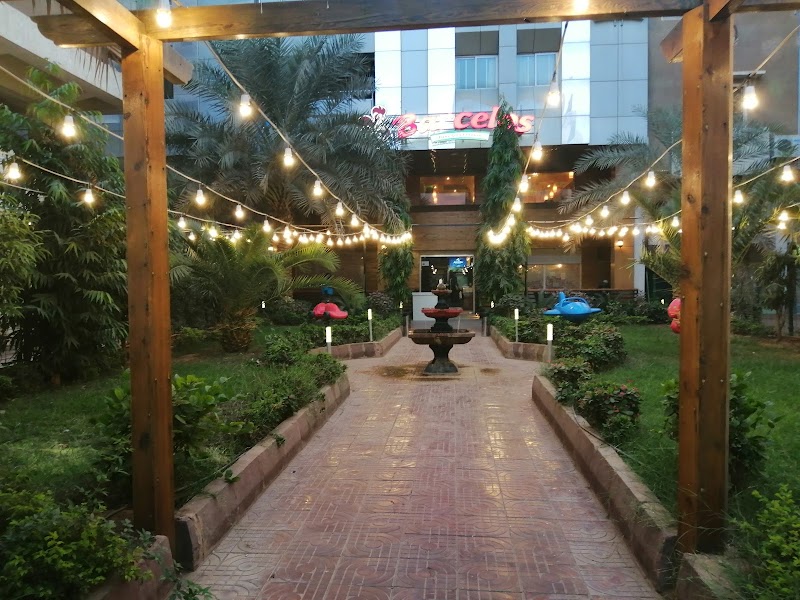 مطعم بارسيلوس 3