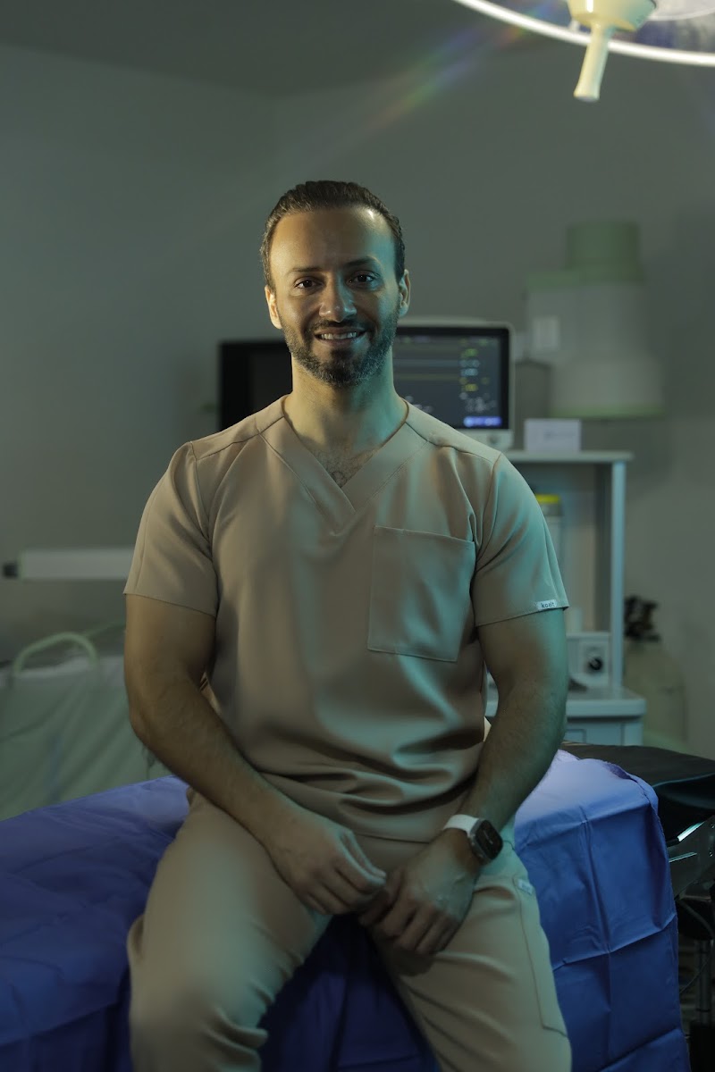 عيادة الدكتور دانيال الداود للجراحة والمنظار