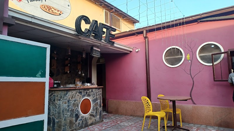 مطعم عائلة دانكين 3