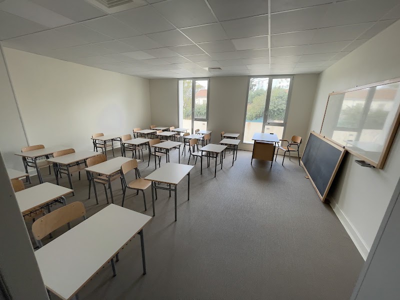 المدرسة البريطانية الجزائر 4