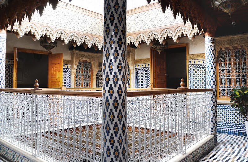 رياض الأسوار