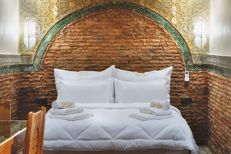 رياض الأسوار 2