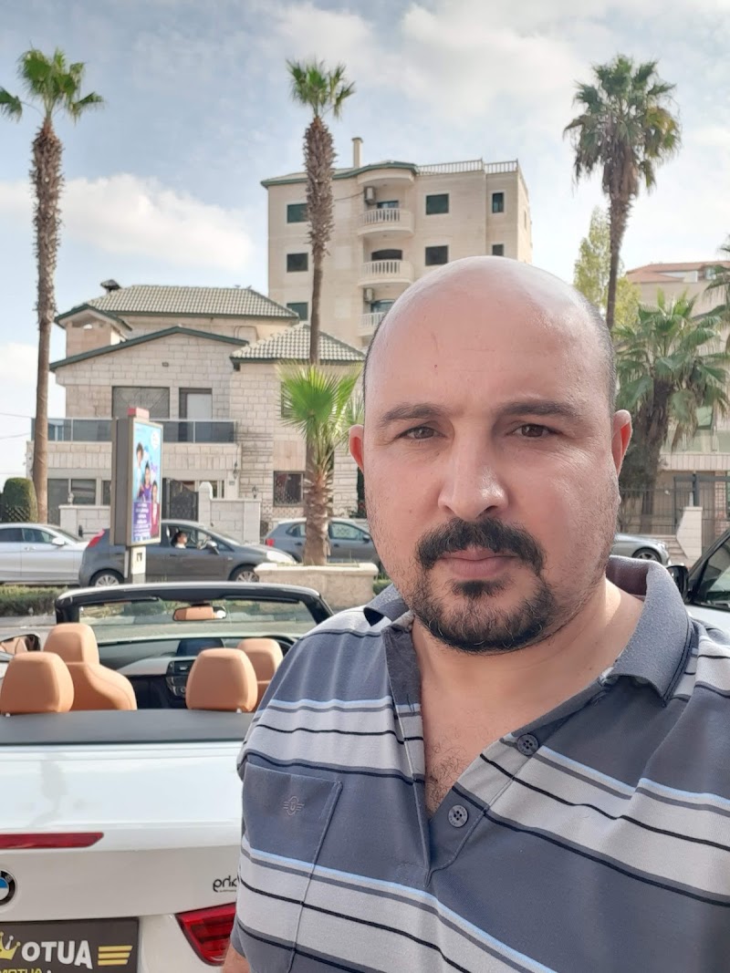 مركز ابو الهموم التجاري 8