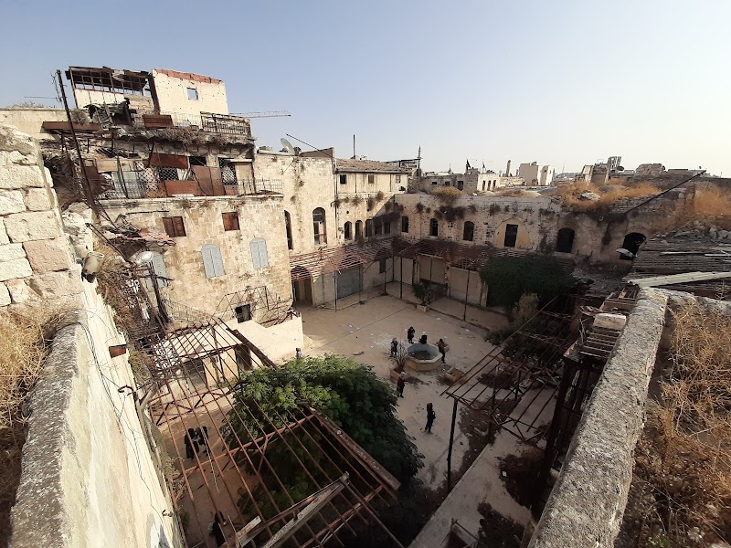 خان الحرير 2