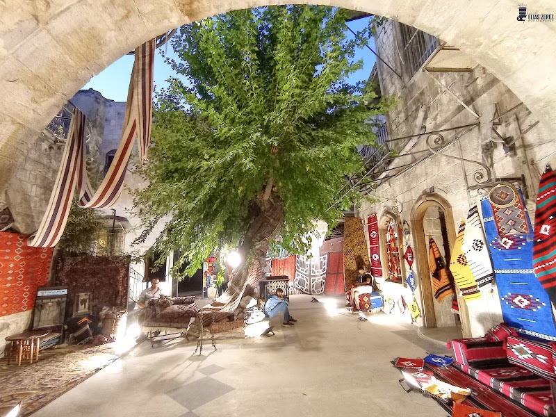 خان الحرير 4