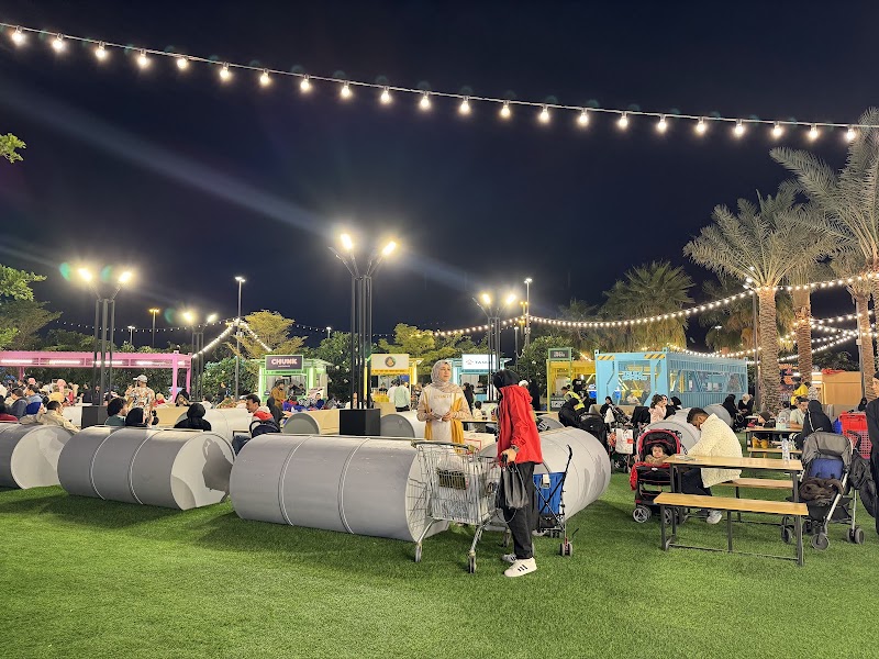 مركز المدينة الزاهية حديقة الشتاء 4