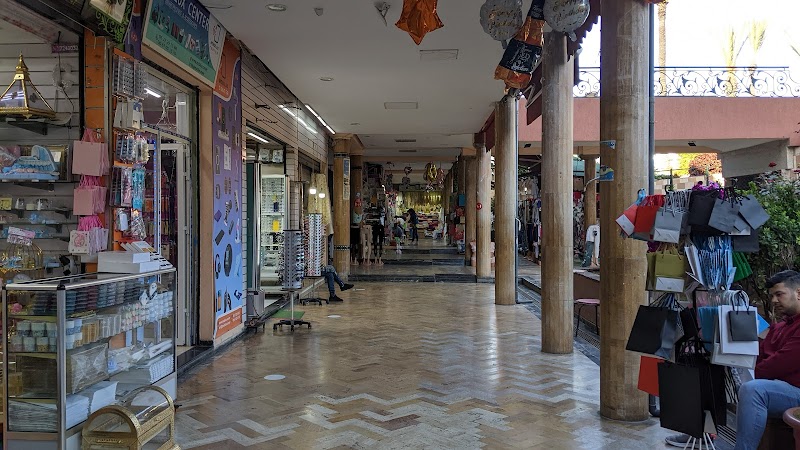 المركب التجاري المنال 2