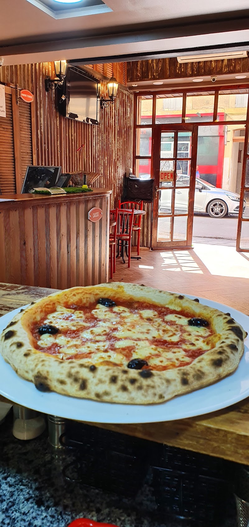 طعام لا ديليجنزا 3