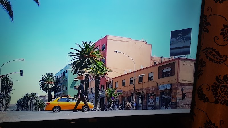 متجر أحذية ولدغيعورغيس باهتا 4